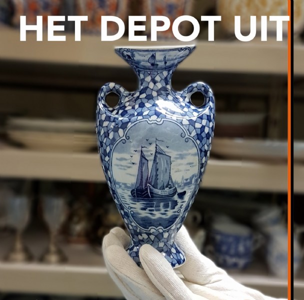 Het depot uit!