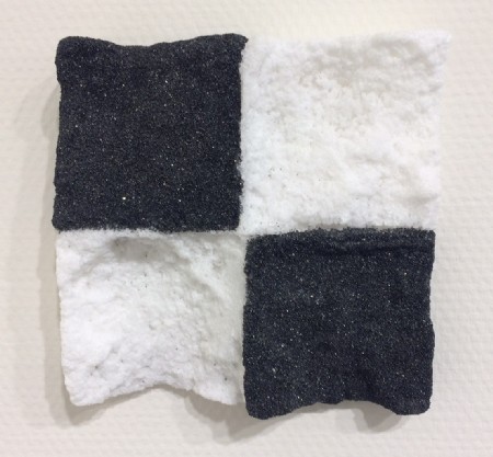 Kees de Vries - relief van zout en silicium I